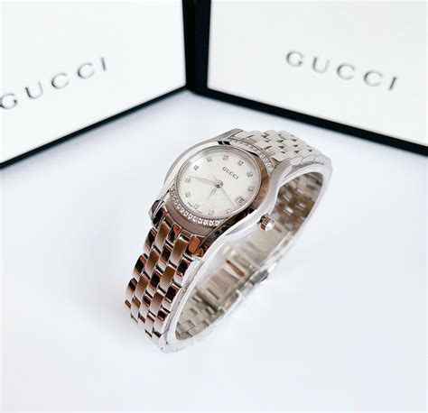 Đồng hồ nữ Gucci G